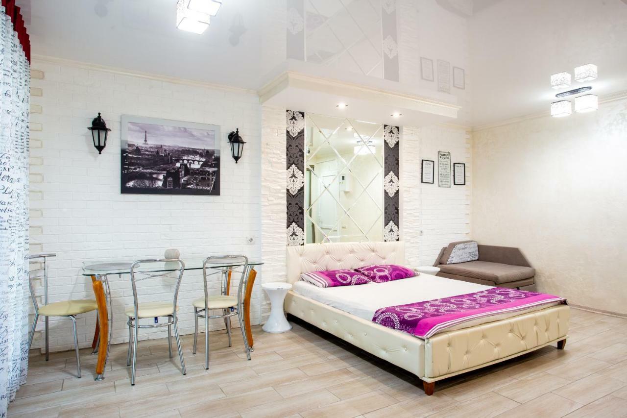 Studio On Oliinyka Street Daire Mykolaiv Dış mekan fotoğraf